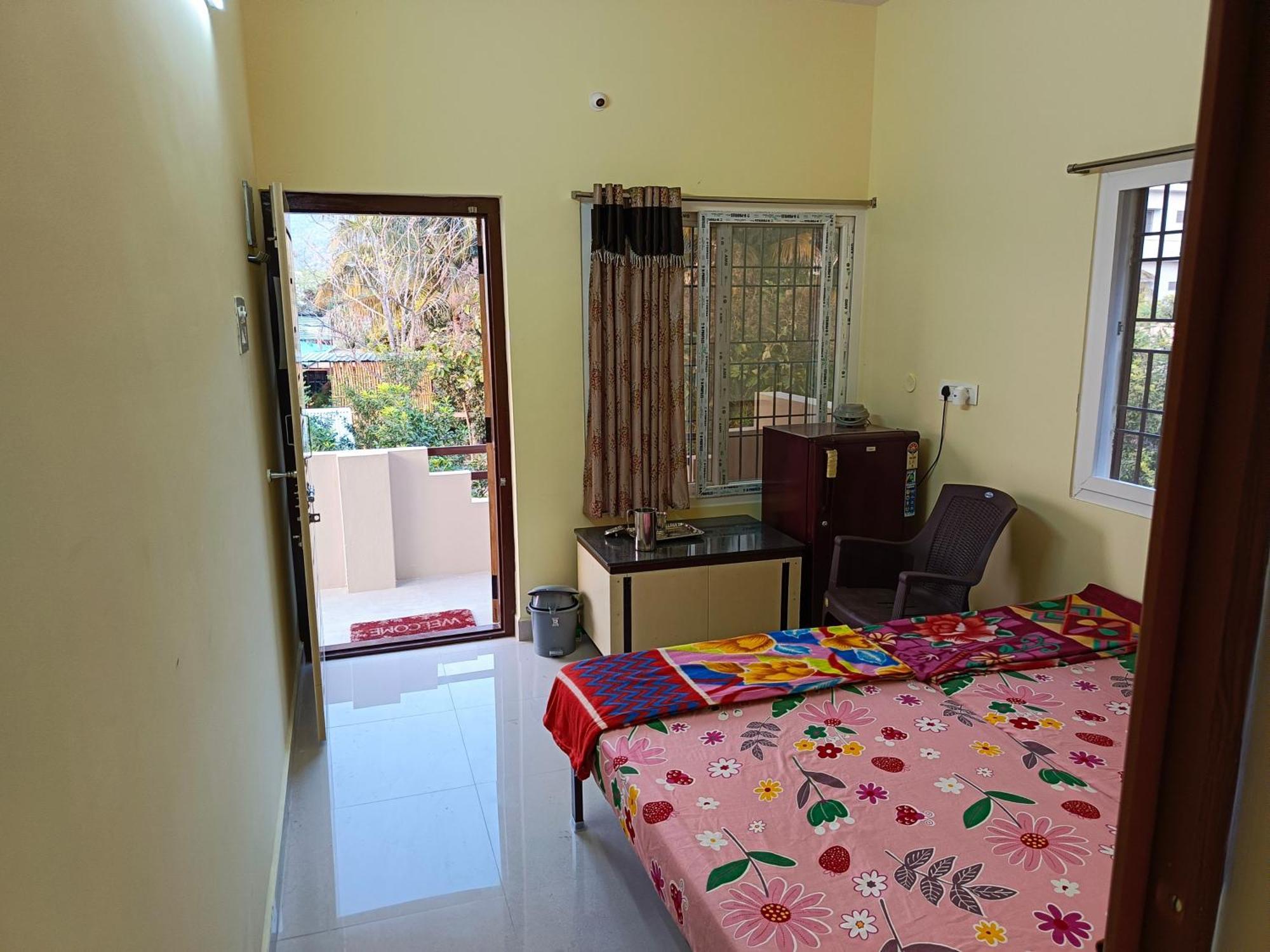 Abaranji Guest House Tiruvannamalai Exterior photo